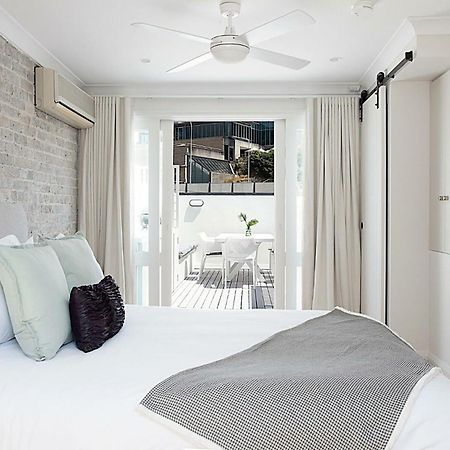 Вилла Wharf House Woolloomooloo Сидней Экстерьер фото