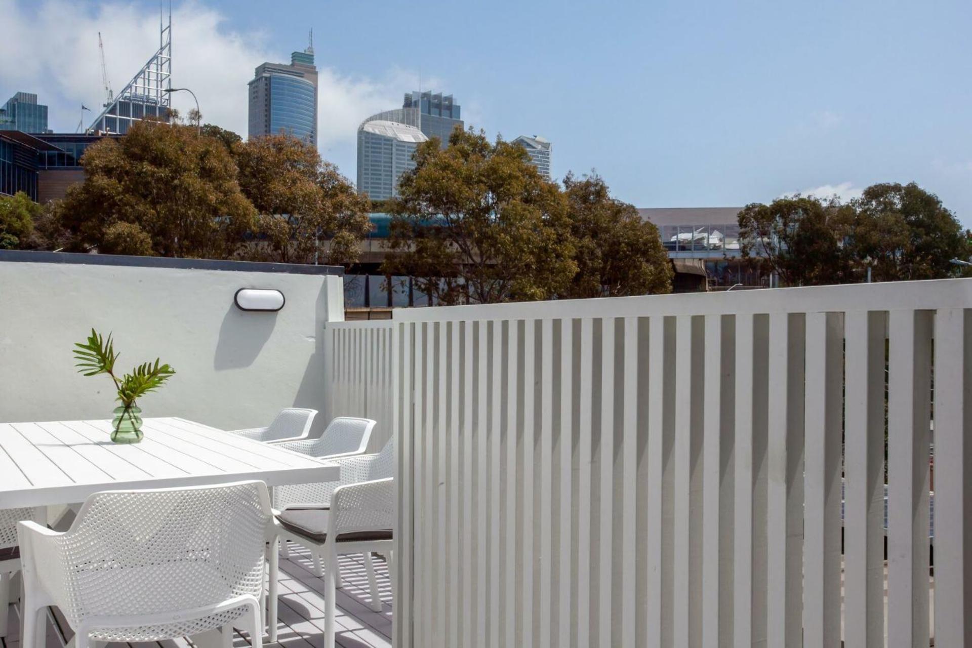 Вилла Wharf House Woolloomooloo Сидней Экстерьер фото